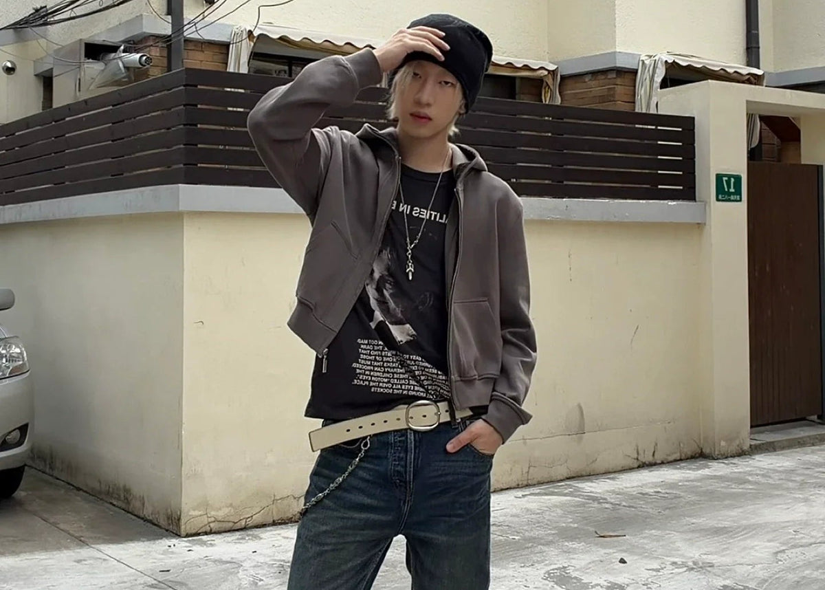 Cousin produces ERD melancholic rich second-generation washed distressed vintage blue straight leg jeans